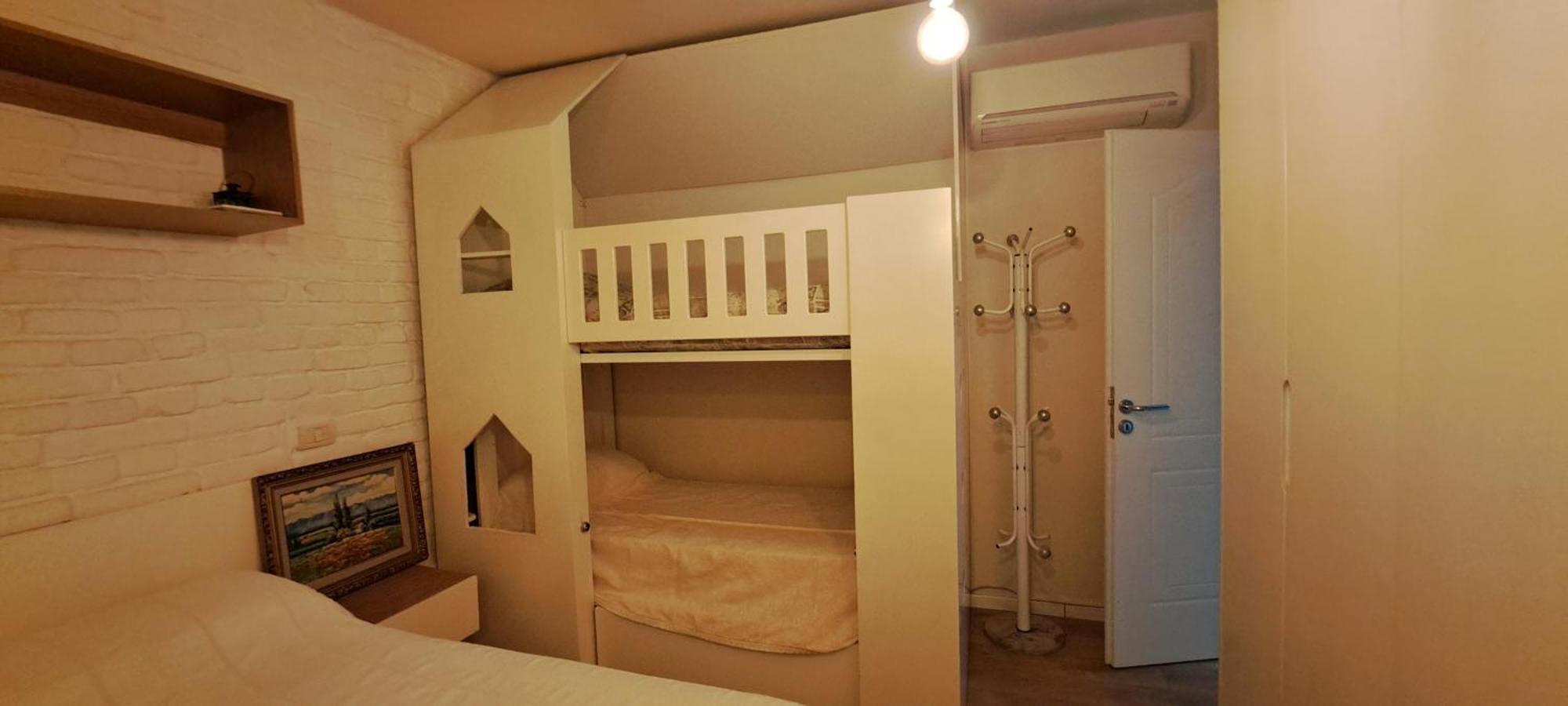 Apartament Sunny House *